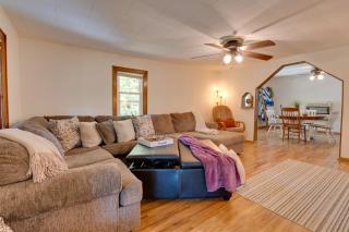 Pets Welcome Tranquil Retreat with Yard in Jewett! - 8