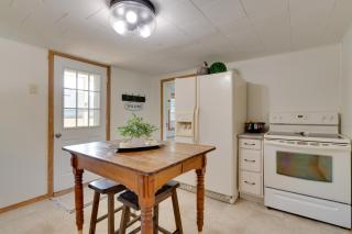 Pets Welcome Tranquil Retreat with Yard in Jewett! - 4