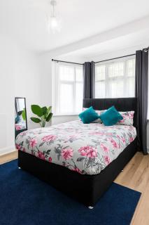 Contractor & holiday 3Bedroom home in London with free Parking on premise & private Garden - 8