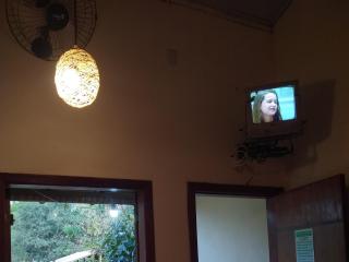 JACARANDÁ Chalés com piscina em São José da Serra MG - 2