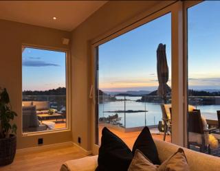 House on Ulvøya with sea view and 10 min to the city center - 3