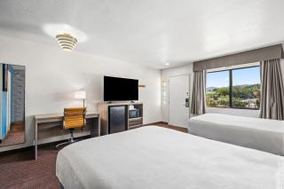 Americas Best Value Inn and Suites -Yucca Valley - 6