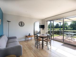 Gîte de Charme : Calme, Nature, Proche du Mans, Terrasse, Jardin, Parking Privé - FR-1-410-397 - 7