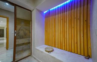 Villa de Luxe à Marrakech avec Piscine Chauffée Privée - 3