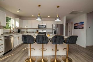 Southern Comfort- Knoxville Family Getaway - 8