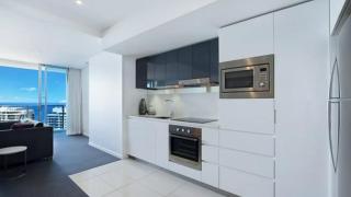 Family-Friendly 3BR Apartment by Housemark Escapes - 4
