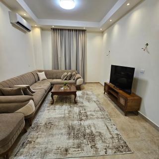 Modern Hotel-Style Apartment - 6