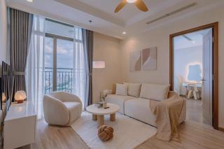 Apartment at Landmark - Vinhomes - 6
