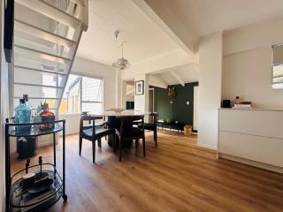 Boutique 2 bedroom bolthole - 7