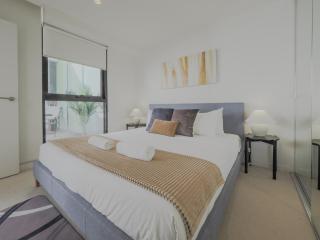 Sunny 2br Apt In Abbotsford With Parking - Melbourne - 3