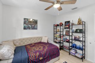 Azure Hideaway w Private Heated Pool, 8 Min to St Pete Beach - 3
