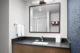 Fairfield Inn and Suites Sacramento Airport Natomas - 3