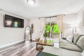 Tropical Haven with Hot Tub, Deck, Near Beach - 6