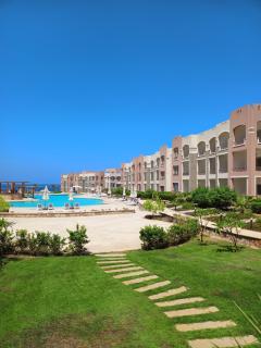 Oyster Bay Beach suits - Marsa Alam - 6