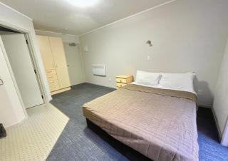 Heaphy Apartment - 5