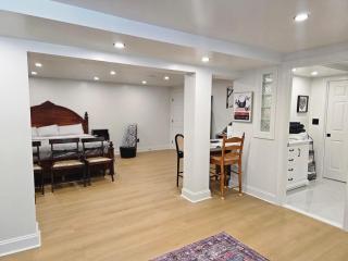 Luxury Retreat - 8