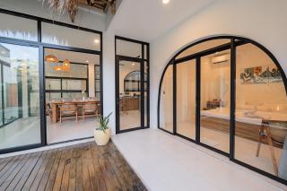 4BR Modern Villa walking dist to Sidewalk Jimbaran - 0