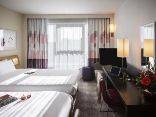 Novotel Reading Centre - 1