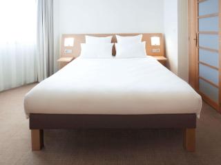 Novotel Reading Centre - 3