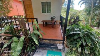 Chalee Guest House - 8