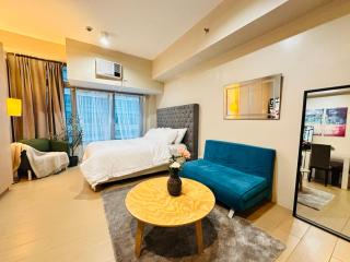Kozy Mood Studio - 19N Renoir - Manila - 9