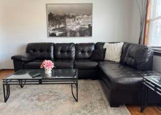 Location! Location! 2bd 1bth spacious apartment! - 6