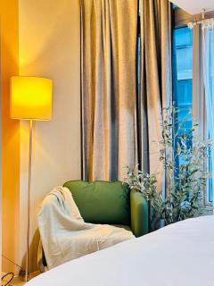 Kozy Mood Studio - 19N Renoir - Manila - 1
