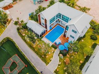 Buffalo Island Resort & Adventure Park - 9