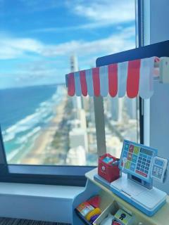 Oceanfront Serenity 2Beds Ocean view Apt - 4