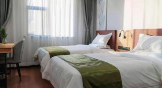 GreenTree Inn Express Datong High-Speed Railway Station Old City Wall - 4