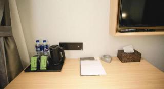 GreenTree Inn Express Datong High-Speed Railway Station Old City Wall - 6