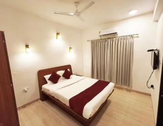 Hotel Sandesh Palace Lonavala - 2