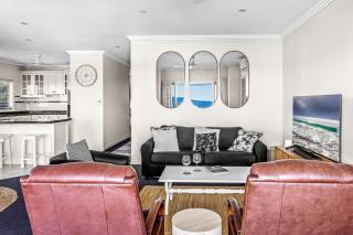 Relaxing Kiama Retreat with Garden & Comfort - 6