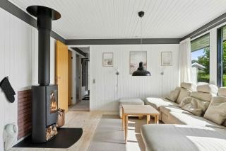 Holiday Paradise With Pool Near Havnsø Beach - 9