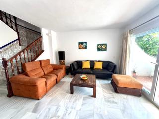 Sunlit Oasis - Garden, Pool & Sauna - 2