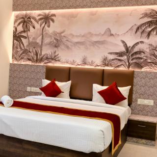 6 Face Hotel by AMR -  - 5