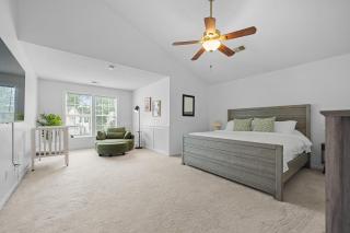 Low Country Gem with Heated Pool Games and Hot Tub - 9