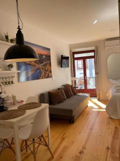 Historic Porto Balcony Hideaway - Taipas House 60 - 3