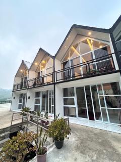 Lotus sikunir dieng - 0