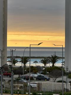 Dpto con terraza vista al mar y faro - 3