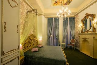 Belle Epoque Boutique (Adult Only) - Constança - 8
