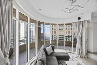 Elegant 2BR - Stunning Sea Views & Prime Location - 8