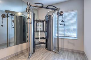 ECHO Suites Extended Stay by Wyndham Dallas Plano Richardson - 4