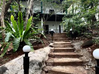 Budget Room By Green House Resort - 3
