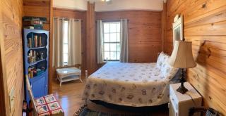 Rustic Retreat - 7