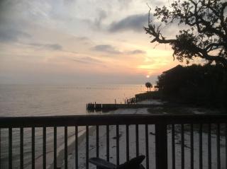 Rustic Retreat - 6