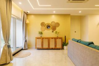 The Garden Retreat by StayJade- Pool- 2BHK- Lawn - 1