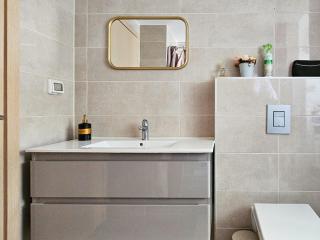 Hashofet Haim Cohen 12 - 9