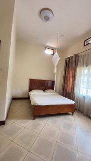 Karibu motel mbale - 2