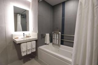 Radisson Plaza Hotel at Kalamazoo Center - 5